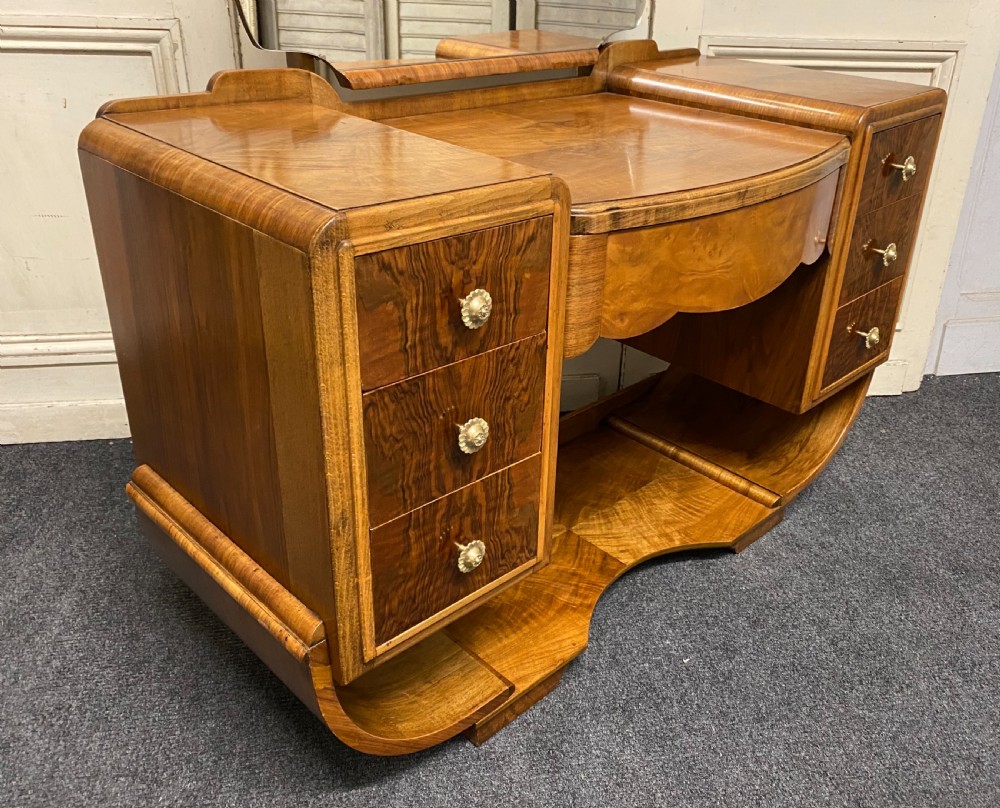 Iconic Art Deco Burr Walnut Dressing Table View XVII