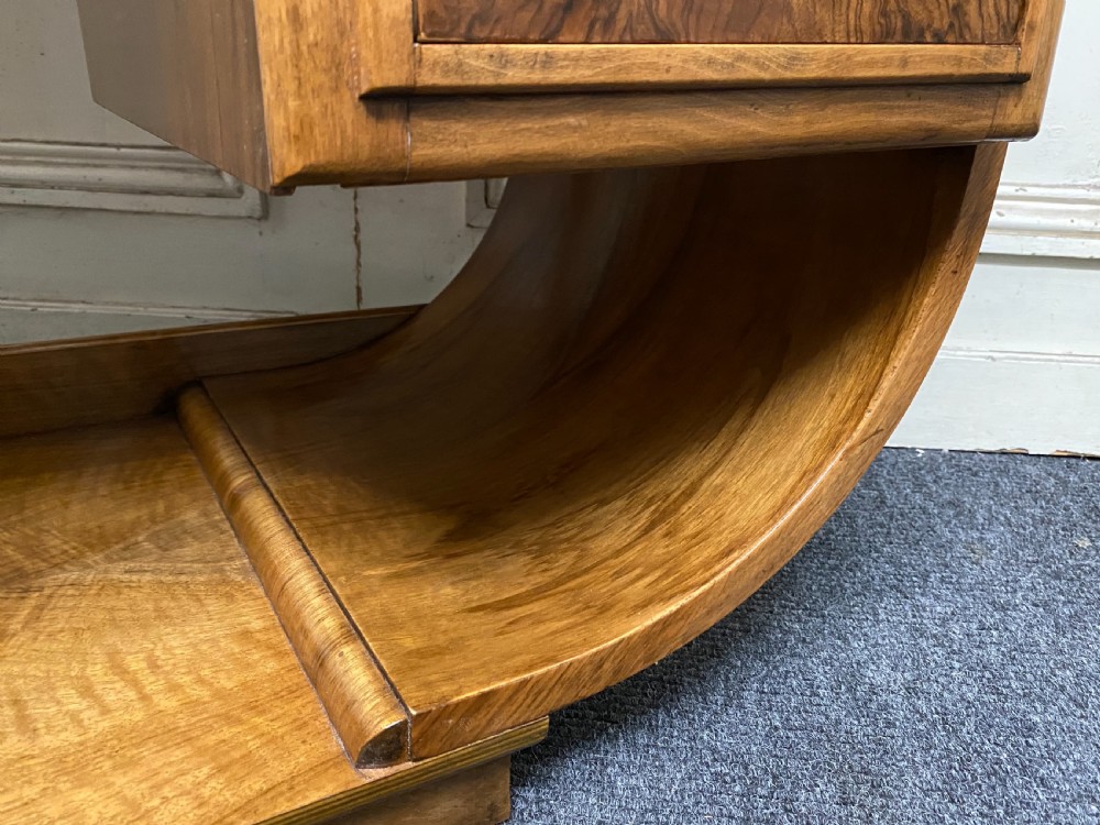 Iconic Art Deco Burr Walnut Dressing Table View XXI
