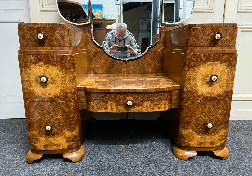 Superb Art Deco Burr Walnut Dressing Table View VII