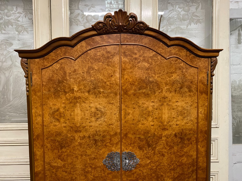 Burr Walnut Fitted Wardrobe View VI