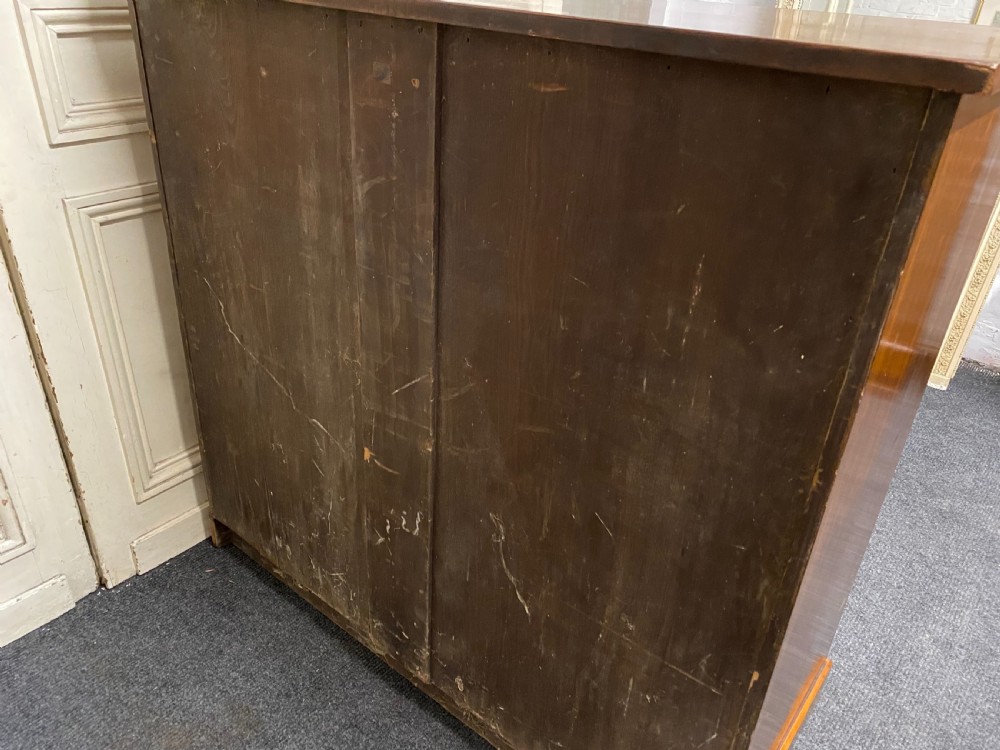 Superb Quality Chest of Drawers View XV