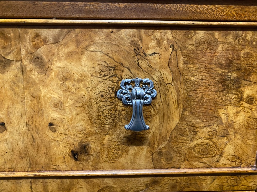 Burr Walnut Fitted Wardrobe  View XI