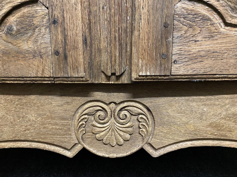 18th Century French Oak Dresser View V