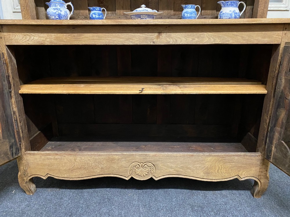 18th Century French Oak Dresser View XVI