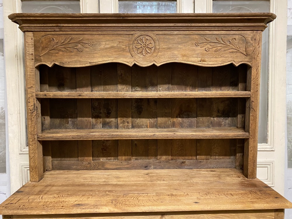18th Century French Oak Dresser View XVIII