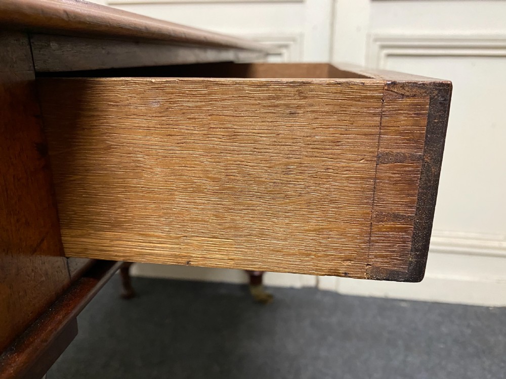 Fine Quality Writing Table View XI
