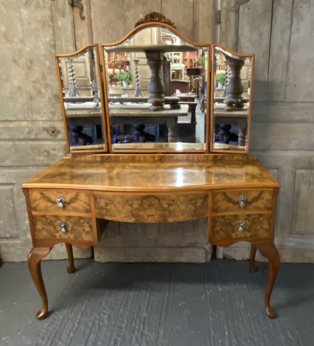 Queen Anne Burr Walnut Dressing Table View II