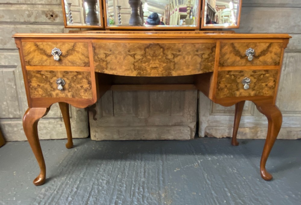 Queen Anne Burr Walnut Dressing Table View V