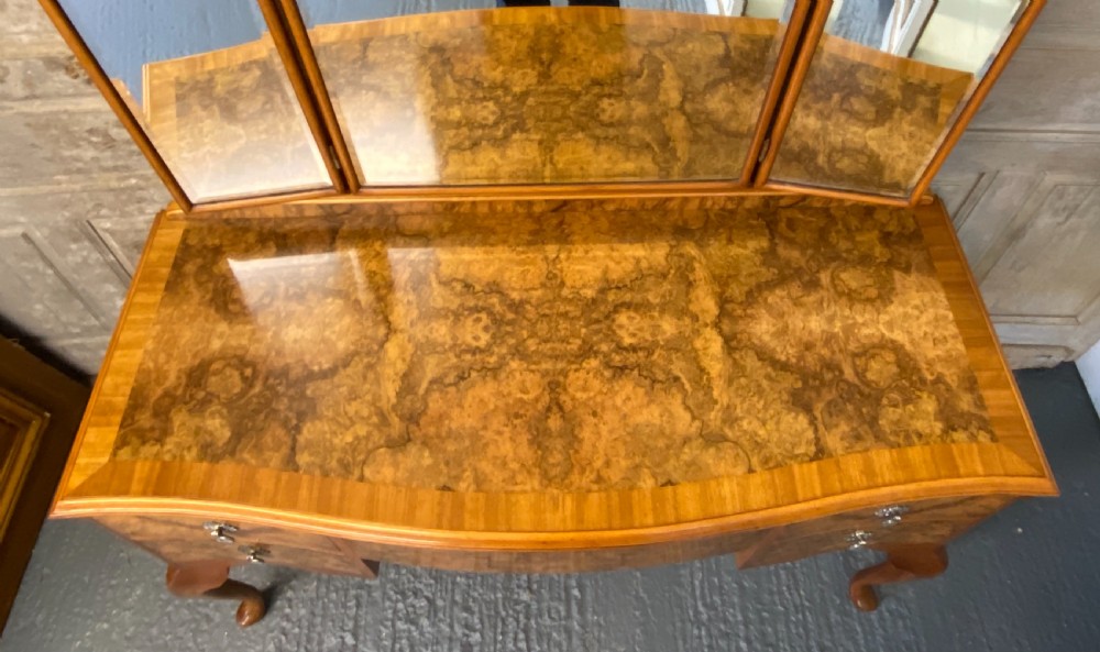 Queen Anne Burr Walnut Dressing Table View X