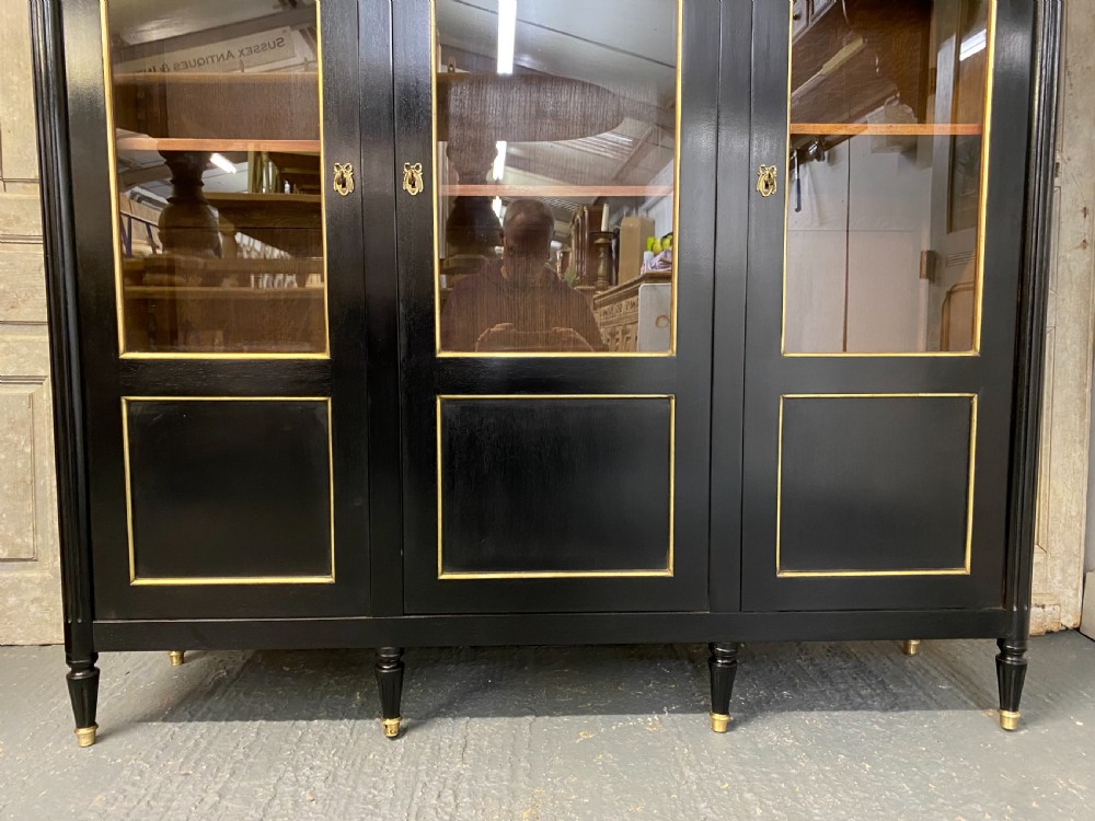 Stunning French Louis XVI Ebony Cabinet View XXIII