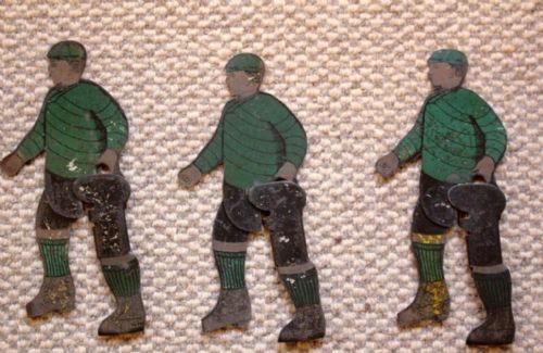 TINPLATE FOOTBALL OR ICE HOCKEY SPORTS FIGURES - ADDITIONAL PHOTO 2