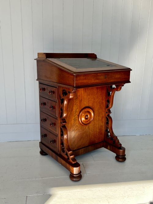 Victorian Mahagony Davenport Desk