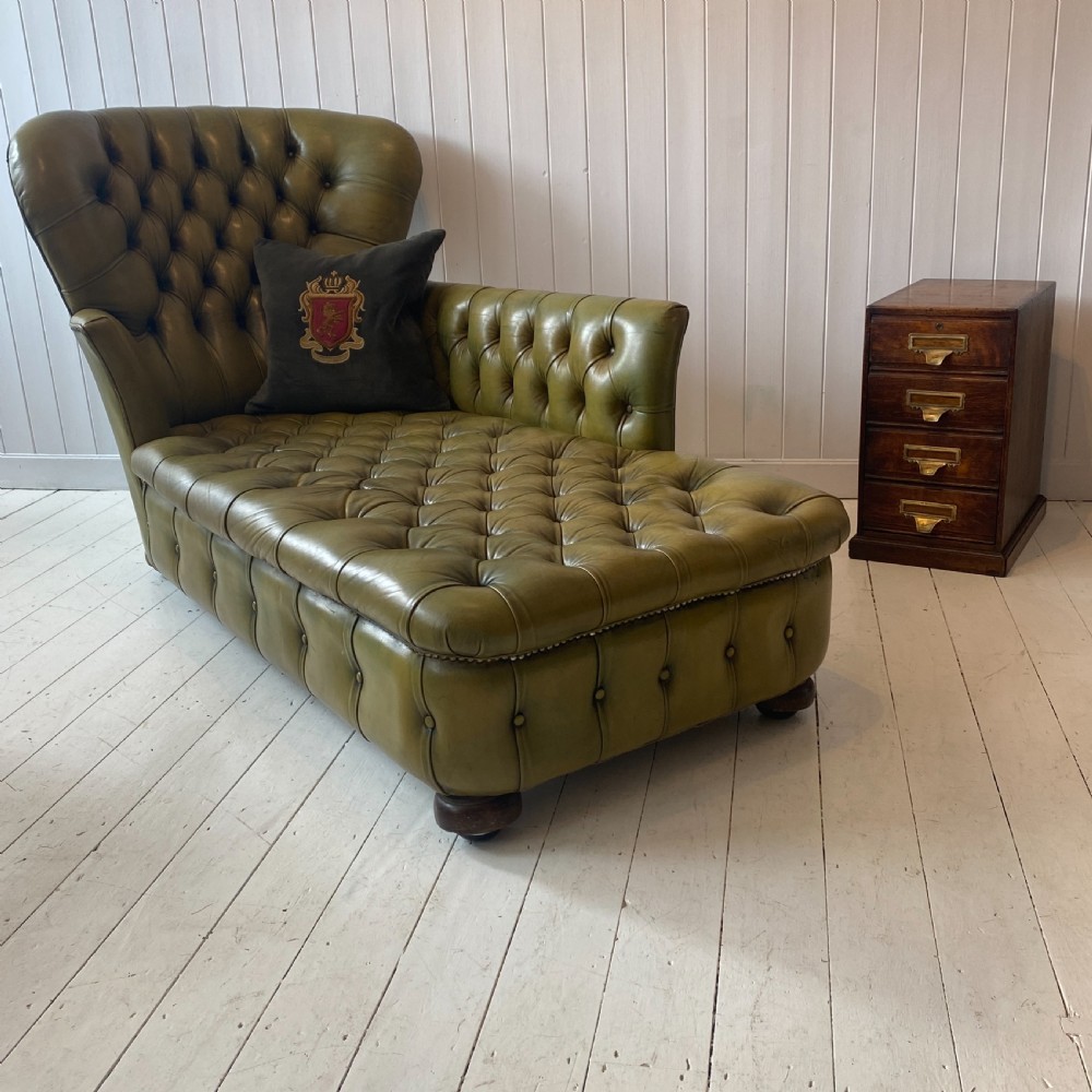 A Leather Button Back Day Bed or Chaise Longue View II