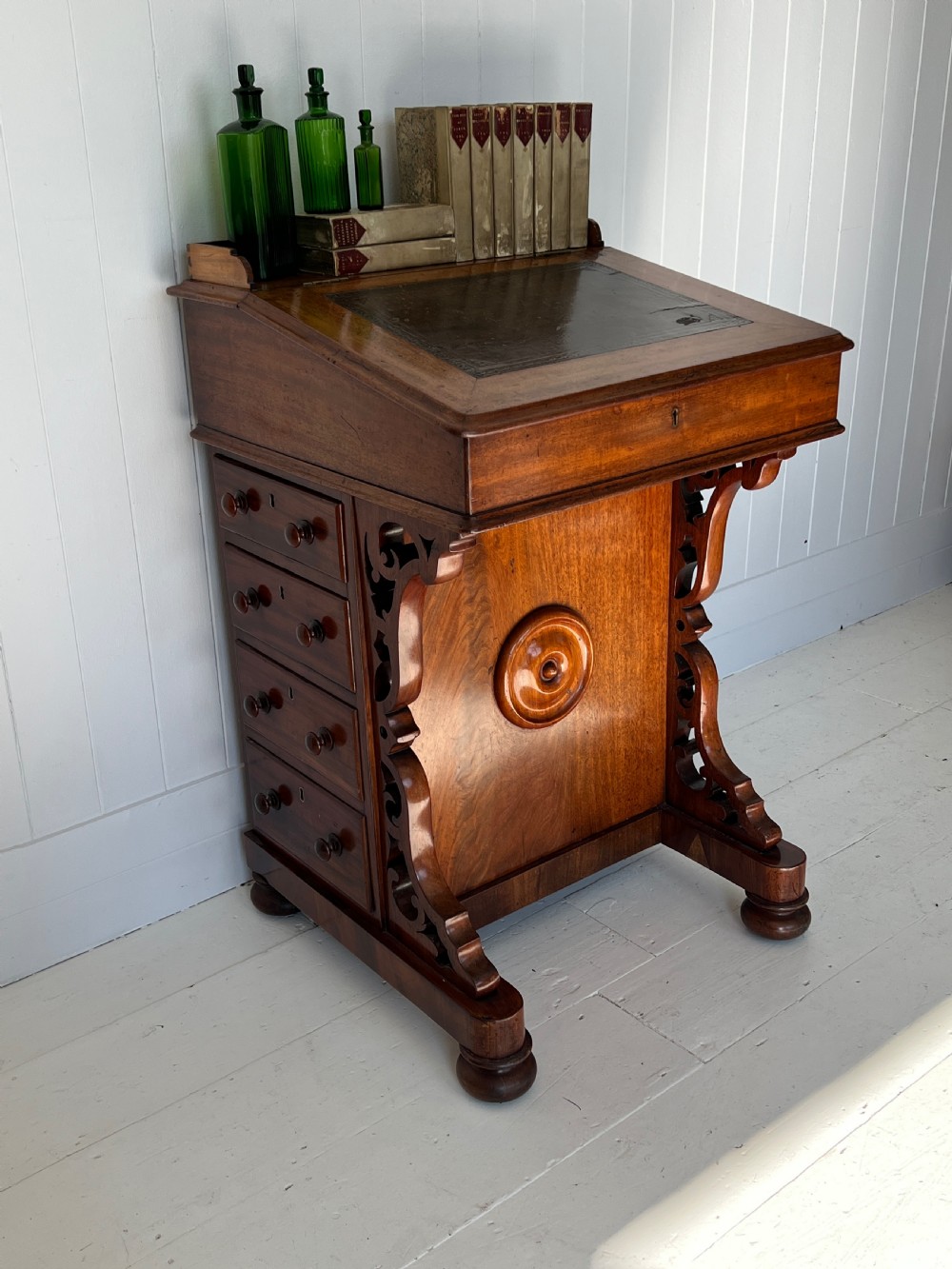 Victorian Mahagony Davenport Desk View VIII
