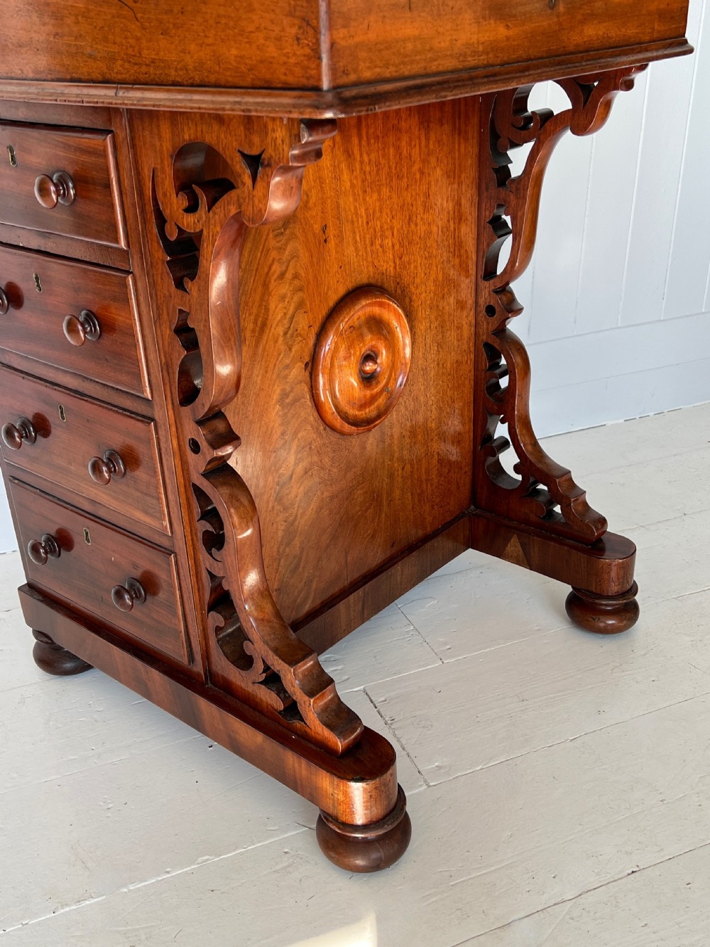 Victorian Mahagony Davenport Desk View X