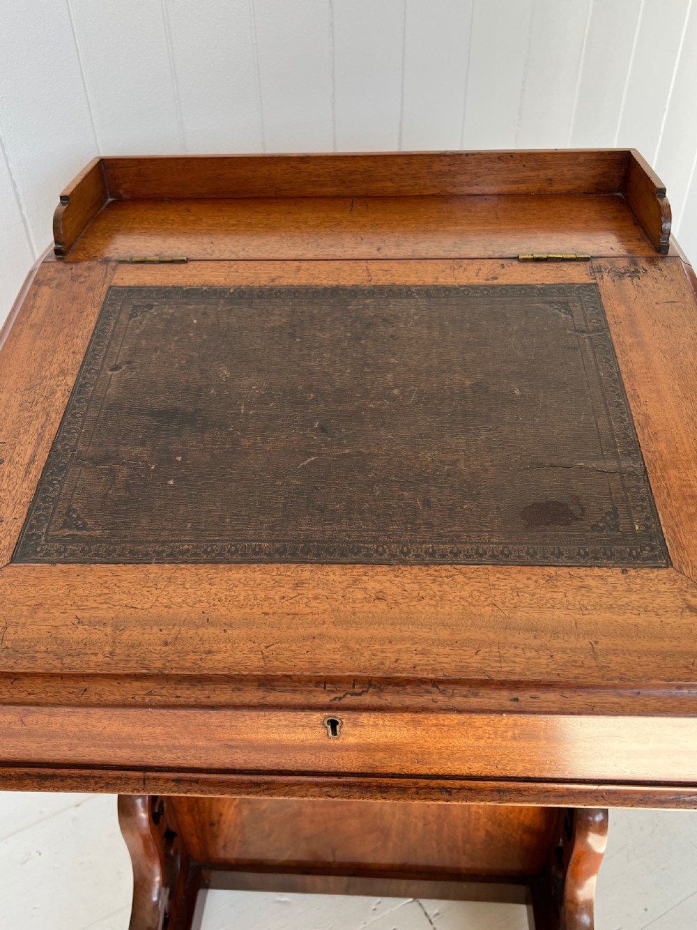 Victorian Mahagony Davenport Desk View XI