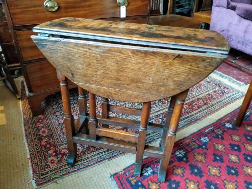 19TH CENTURY OAK GATE LEGGED OCCASIONAL TABLE - ADDITIONAL PHOTO 1