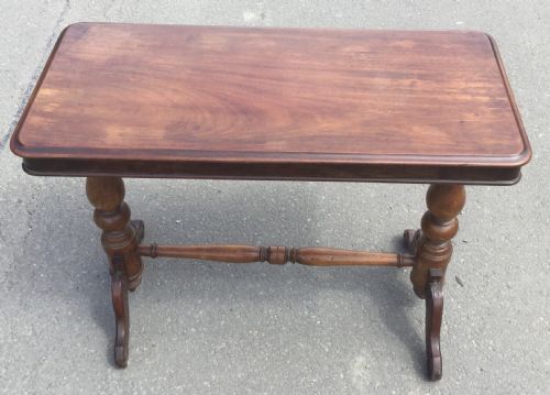 VICTORIAN MAHOGANY CENTRE TABLE - ADDITIONAL PHOTO 1