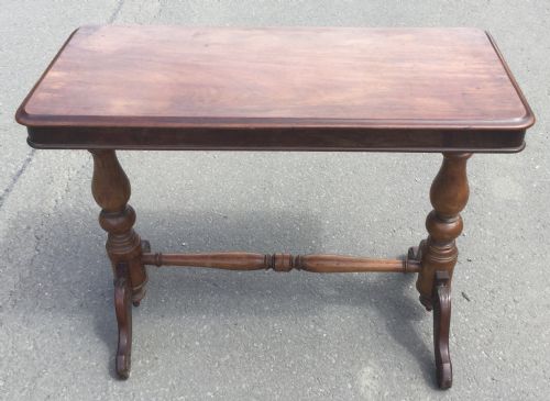 VICTORIAN MAHOGANY CENTRE TABLE - ADDITIONAL PHOTO 2