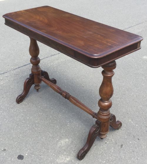 VICTORIAN MAHOGANY CENTRE TABLE - ADDITIONAL PHOTO 3