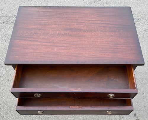 EDWARDIAN MAHOGANY CHEST OF DRAWERS - ADDITIONAL PHOTO 3