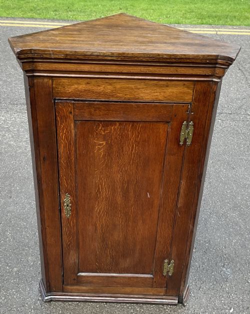 GEORGIAN OAK STANDING CORNER CUPBOARD - ADDITIONAL PHOTO 4