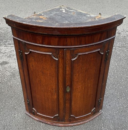 GEORGIAN BOWFRONT MAHOGANY HANGING CORNER CUPBOARD - ADDITIONAL PHOTO 2