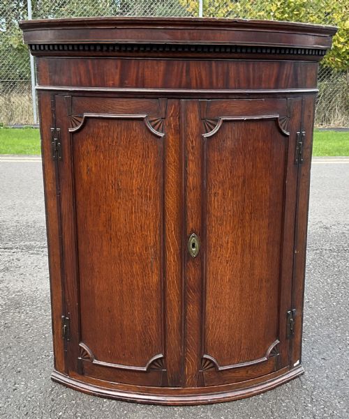 GEORGIAN BOWFRONT MAHOGANY HANGING CORNER CUPBOARD - ADDITIONAL PHOTO 7