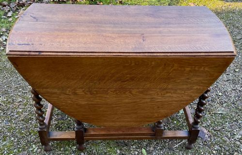 QUALITY OAK GATELEG DINING TABLE - ADDITIONAL PHOTO 2