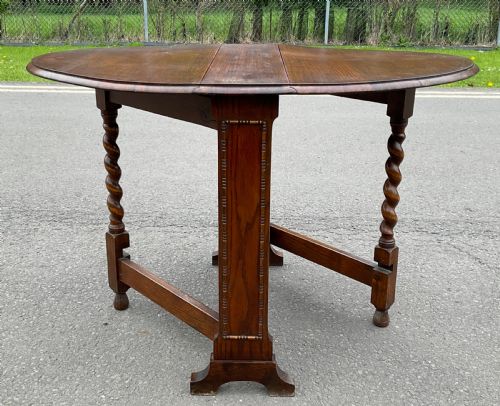 SOLID OAK DROPLEAF SPACESAVER SMALL DINING TABLE - ADDITIONAL PHOTO 7