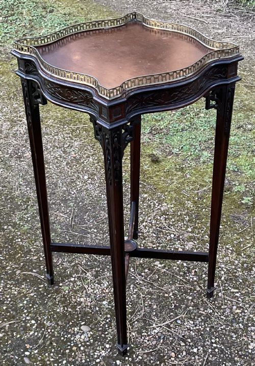 EDWARDIAN MAHOGANY GALLERY STAND - ADDITIONAL PHOTO 4