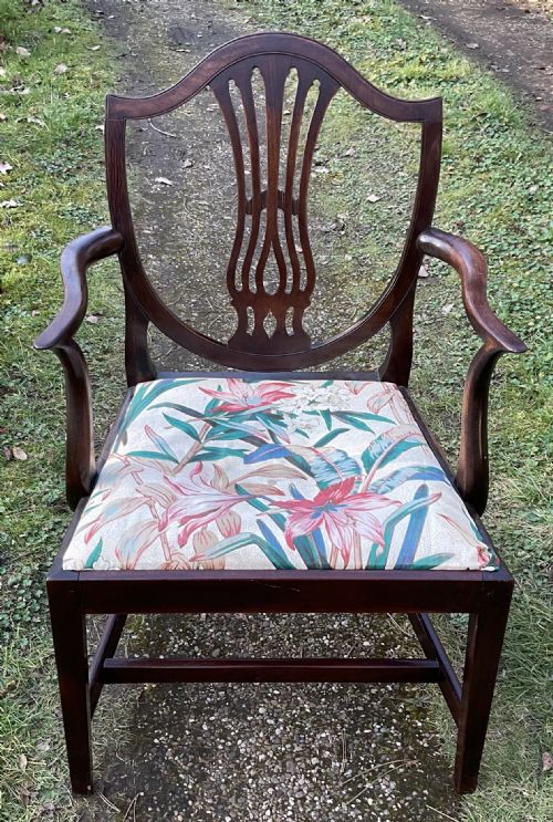 GEORGIAN MAHOGANY CARVER ARMCHAIR - ADDITIONAL PHOTO 1