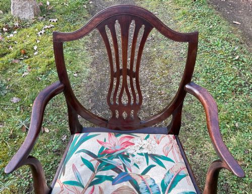GEORGIAN MAHOGANY CARVER ARMCHAIR - ADDITIONAL PHOTO 2