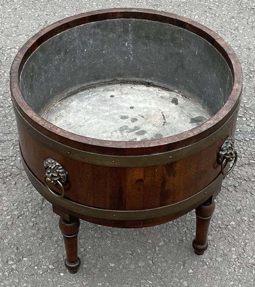 GEORGIAN STYLE ROUND MAHOGANY PLANTER - ADDITIONAL PHOTO 1