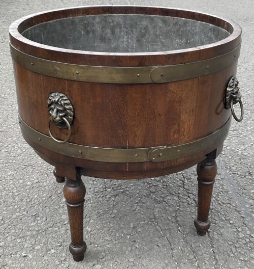 GEORGIAN STYLE ROUND MAHOGANY PLANTER - ADDITIONAL PHOTO 3