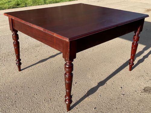 VICTORIAN MAHOGANY DINING TABLE - ADDITIONAL PHOTO 2