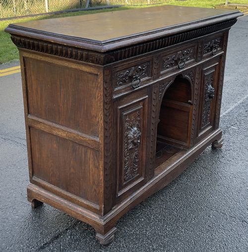 VICTORIAN CARVED OAK SIDEBOARD - ADDITIONAL PHOTO 1