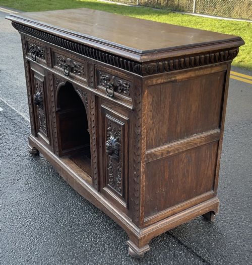 VICTORIAN CARVED OAK SIDEBOARD - ADDITIONAL PHOTO 4