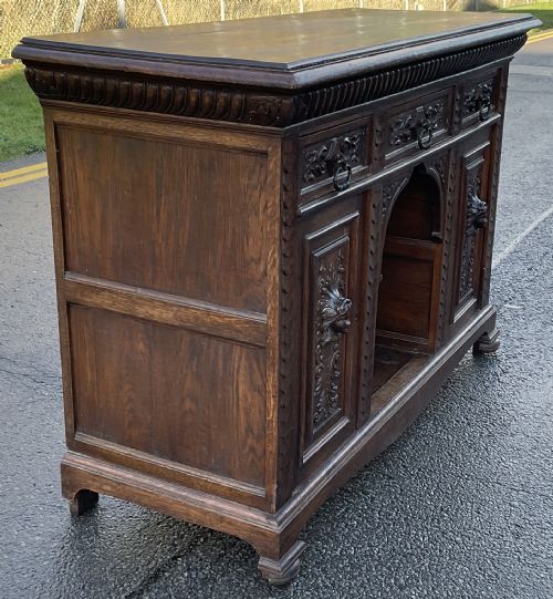 VICTORIAN CARVED OAK SIDEBOARD - ADDITIONAL PHOTO 8