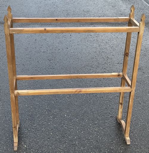 EDWARDIAN PINE STANDING TOWEL RAIL - ADDITIONAL PHOTO 2