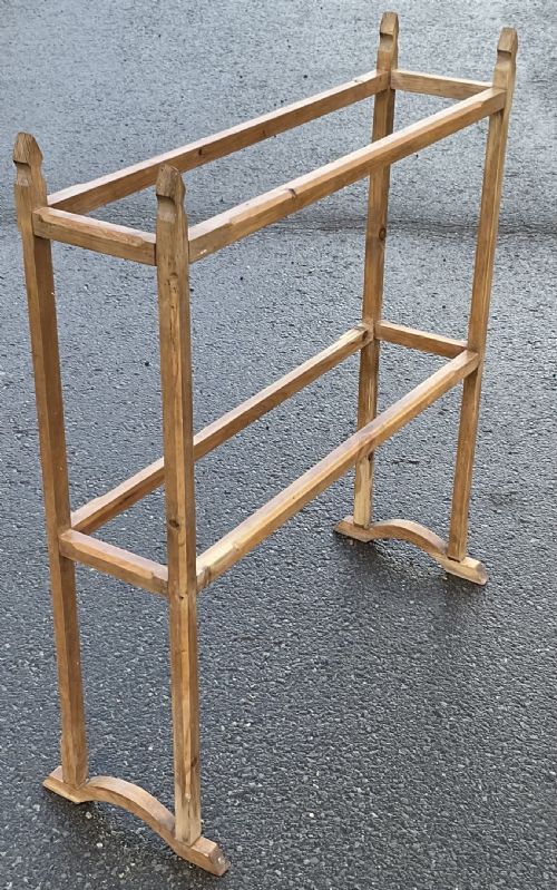 EDWARDIAN PINE STANDING TOWEL RAIL - ADDITIONAL PHOTO 3