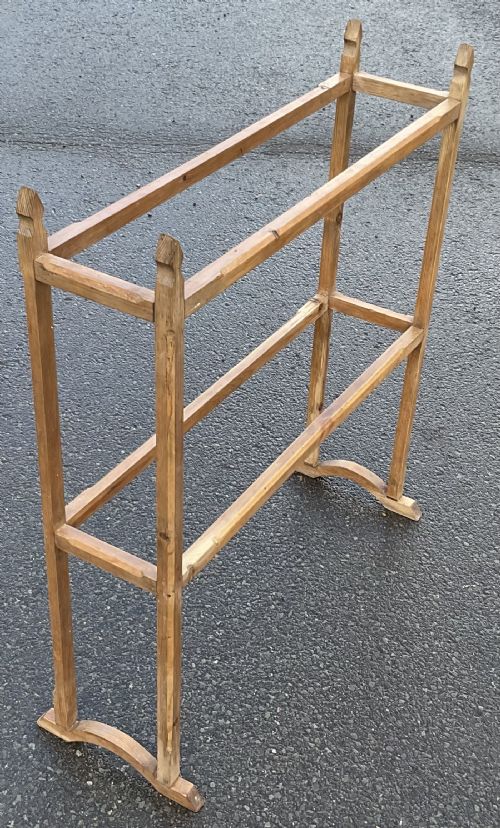 EDWARDIAN PINE STANDING TOWEL RAIL - ADDITIONAL PHOTO 4