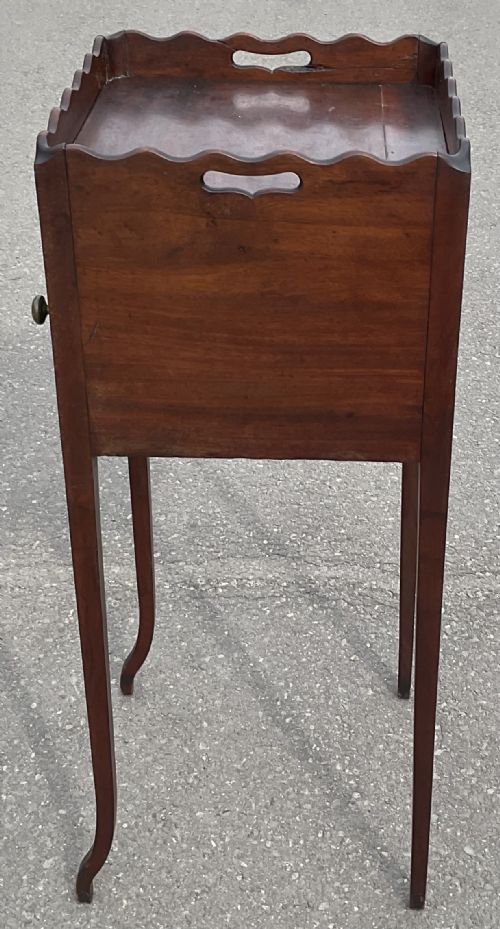 GEORGIAN MAHOGANY POT CUPBOARD - ADDITIONAL PHOTO 4