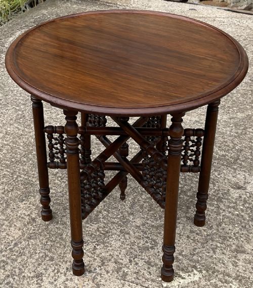 ORIENTAL MAHOGANY COFFEE TABLE