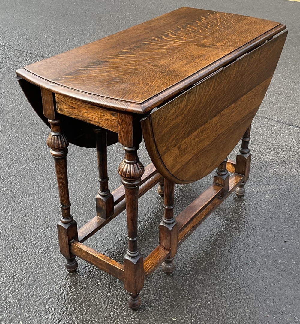 Oak Gateleg Dining Table to Seat Four