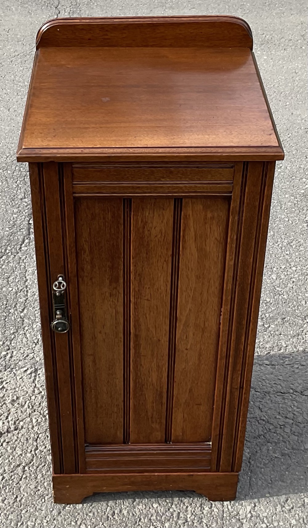 Edwardian Mahogany Bedside Cabinet