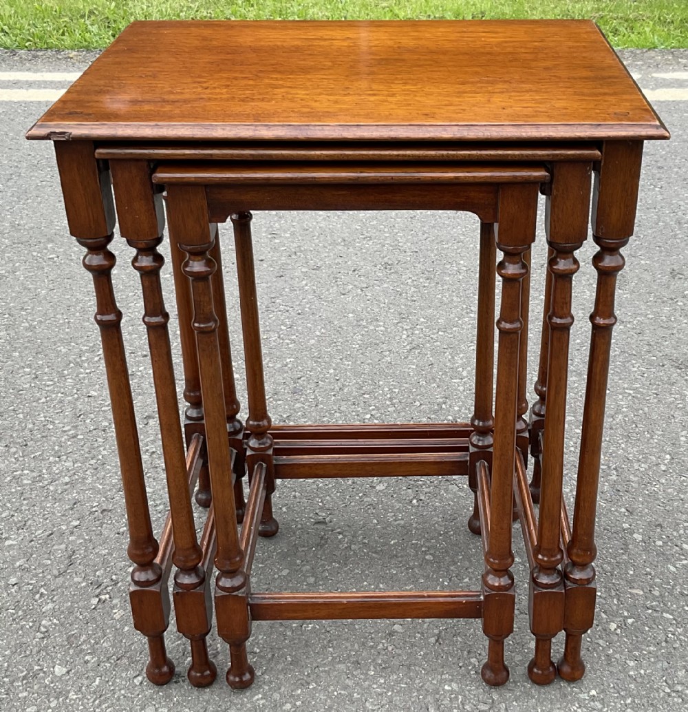 Georgian Style Mahogany Nest of Three Tables 