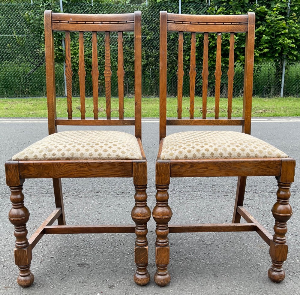 Pair Oak Dining Chairs 