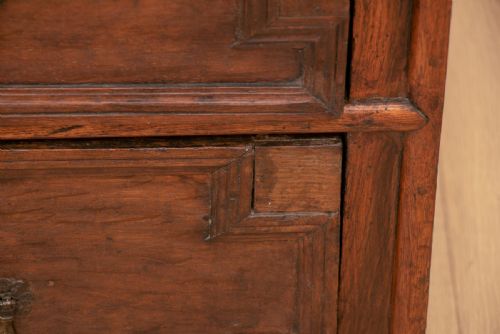 17TH CENTURY JACOBEAN OAK CHEST OF DRAWERS - ADDITIONAL PHOTO 11