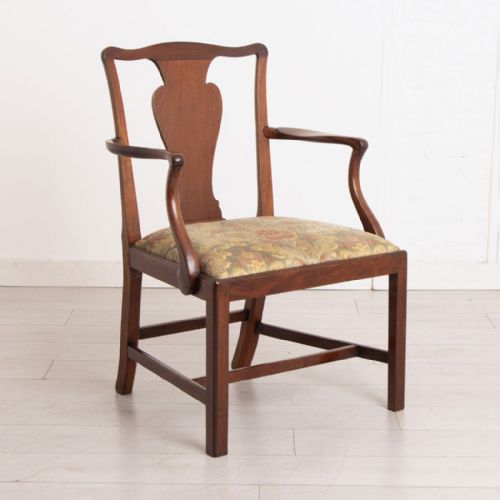 GEORGIAN MAHOGANY ARMCHAIR C1780